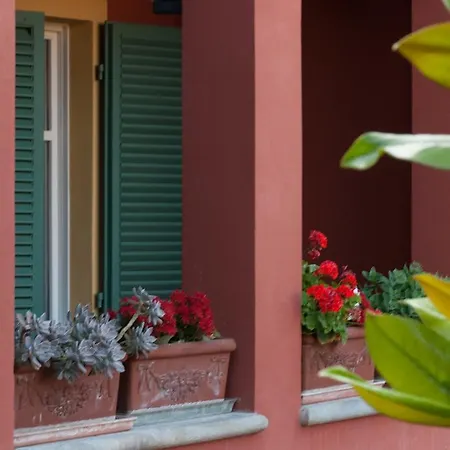 Palazzo Accademia Apartment